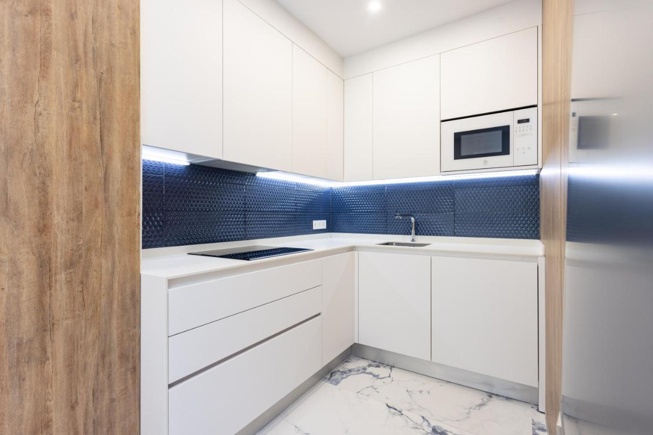 Cozy 1St Sea Line Apartment In The Quiet Area Los Cristianos  Exteriör bild